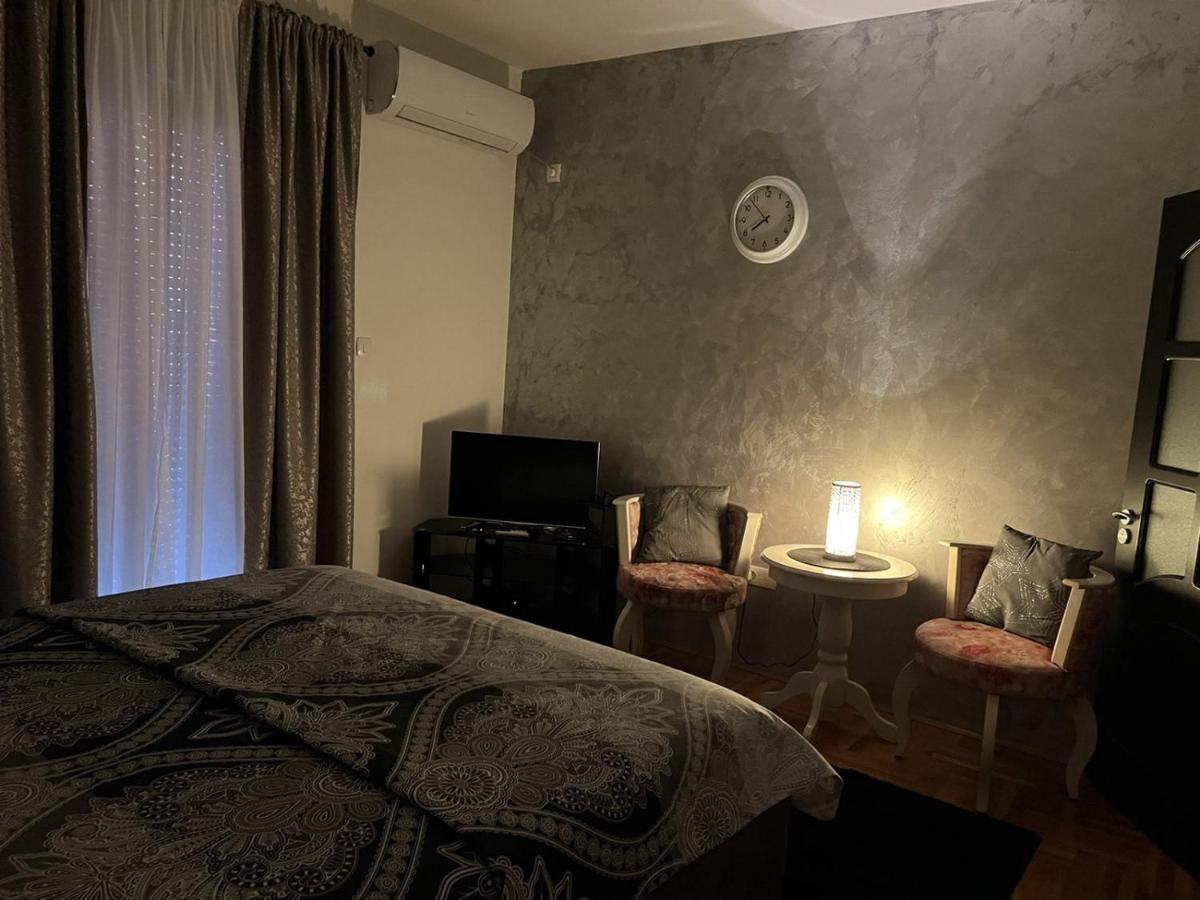 Studio Place 8 Podgorica Exteriör bild