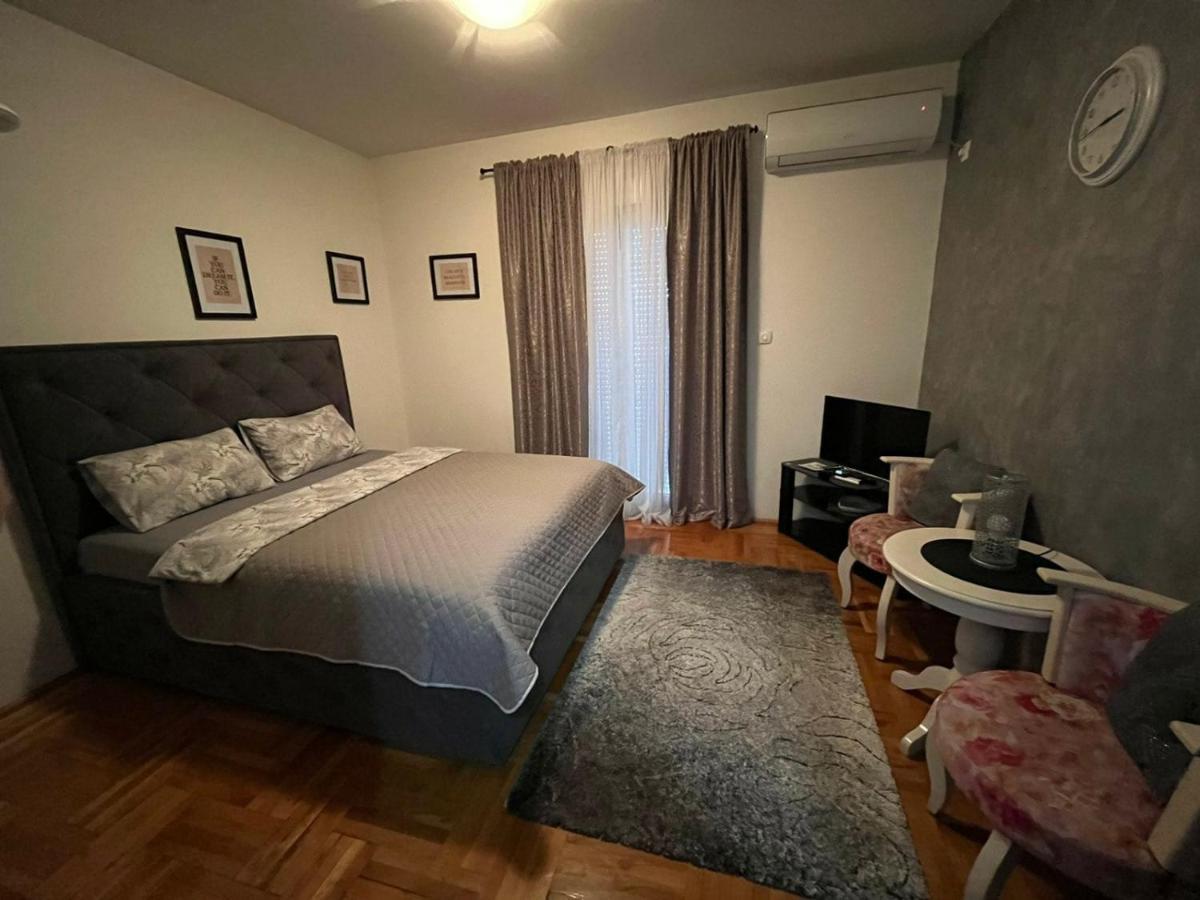 Studio Place 8 Podgorica Exteriör bild