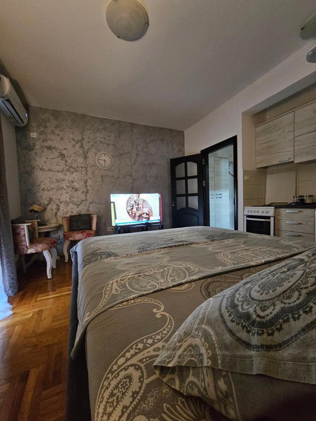 Studio Place 8 Podgorica Exteriör bild